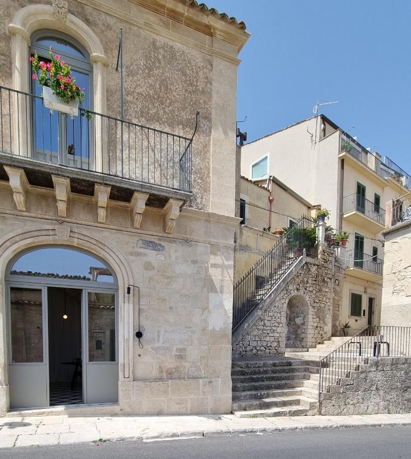 Super Giu Ragusa Exterior foto