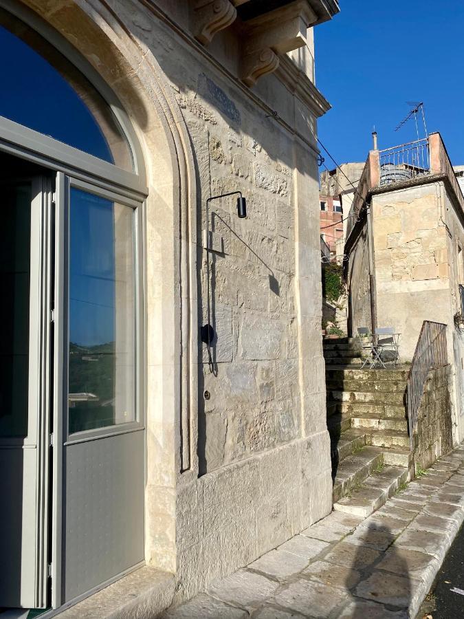 Super Giu Ragusa Exterior foto
